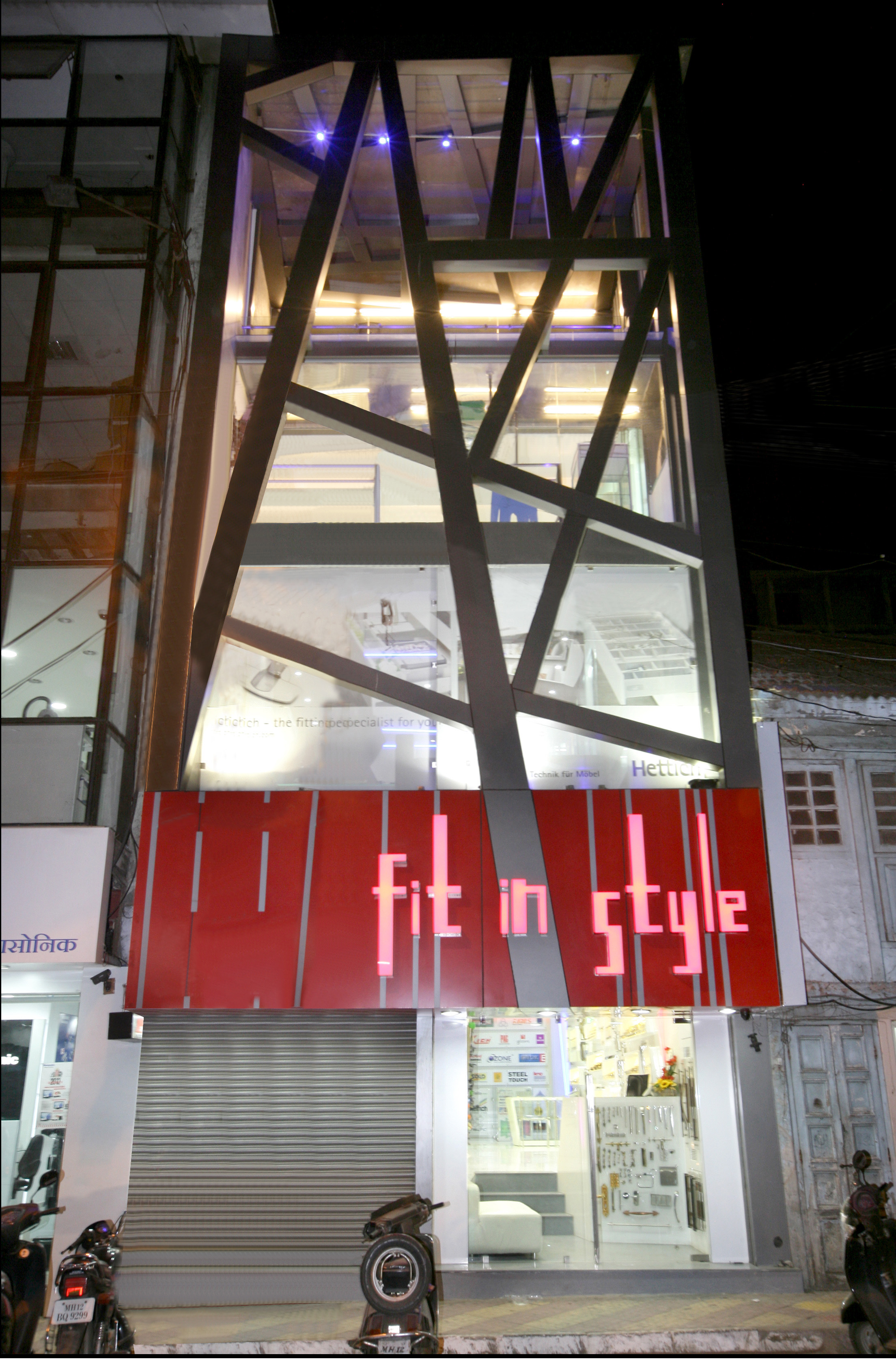 FIT IN STYLE