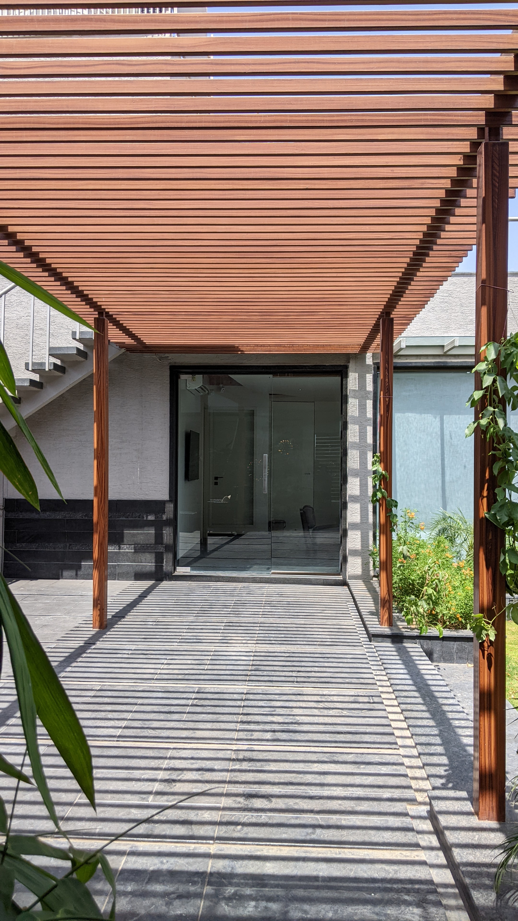 KARAD HOUSE